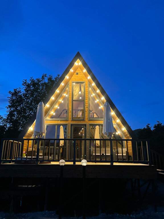 Фото Лео Ленд