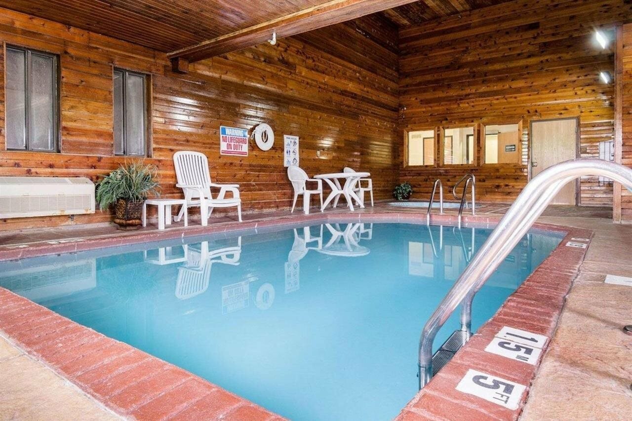 Фото Quality Inn I-70 at Wanamaker