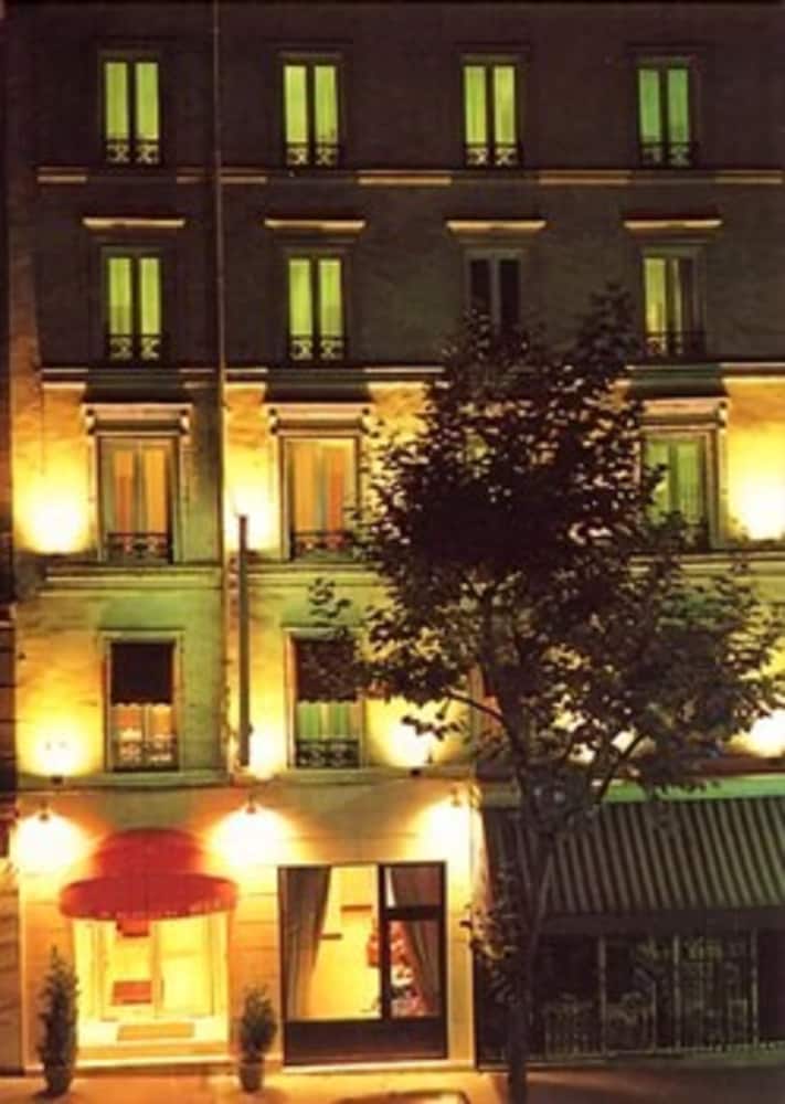 Фото Ibis Styles Paris Batignolles