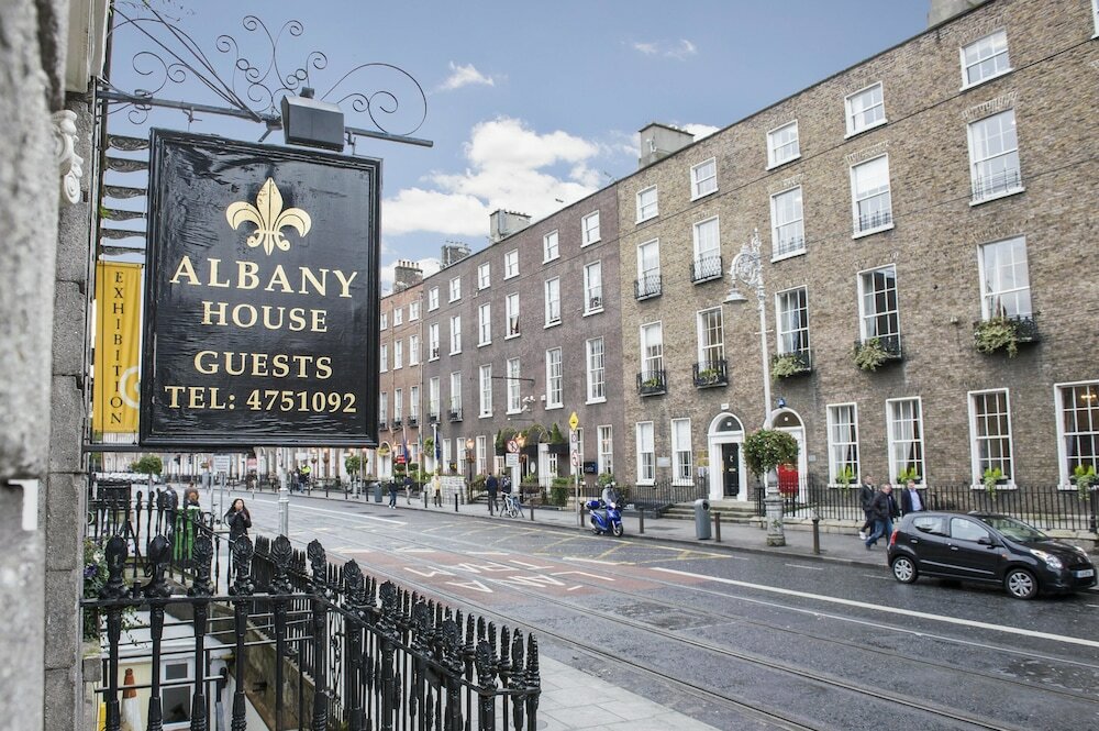 Фото Albany House