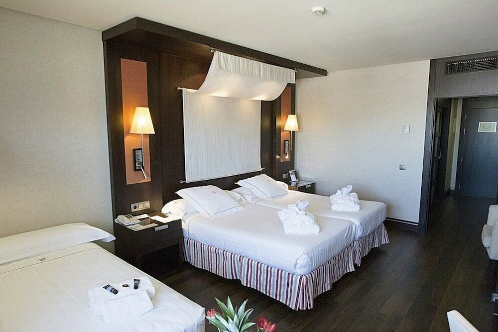 Фото Hotel Cordoba Center