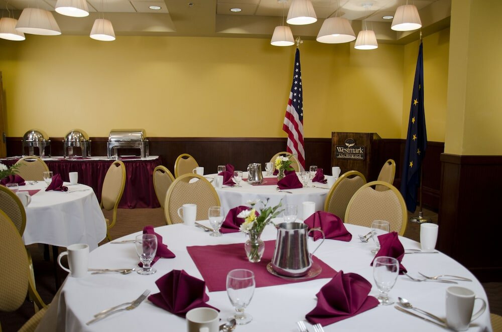 Фото Westmark Anchorage Hotel