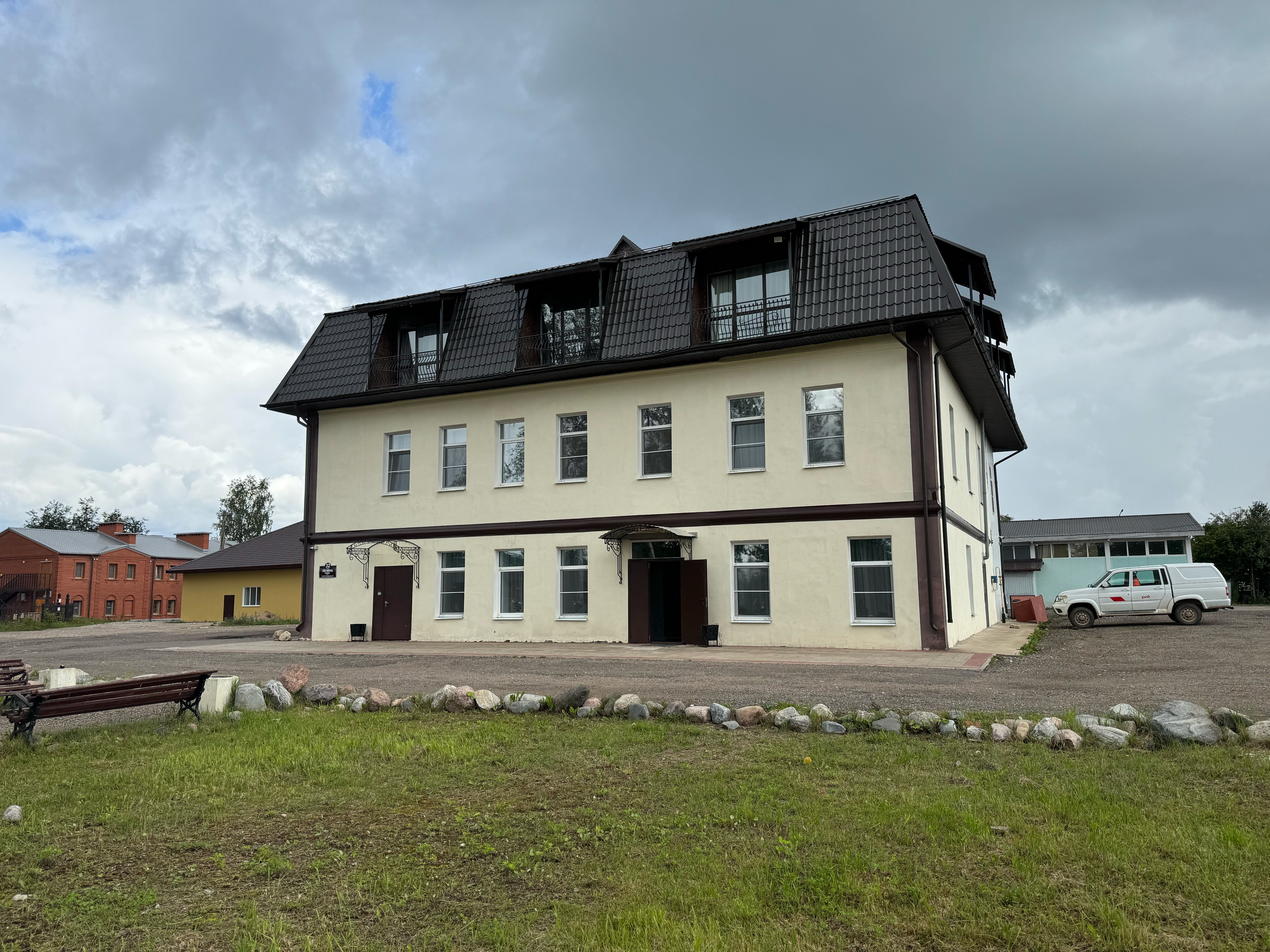 Фото отеля 1