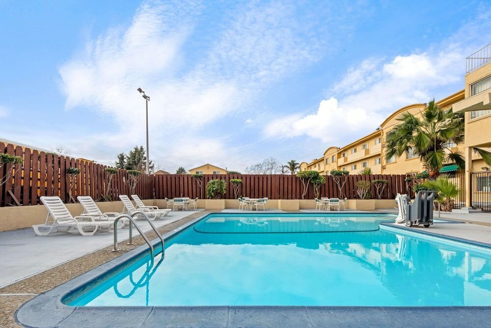 Фото La Quinta Inn by Wyndham Berkeley