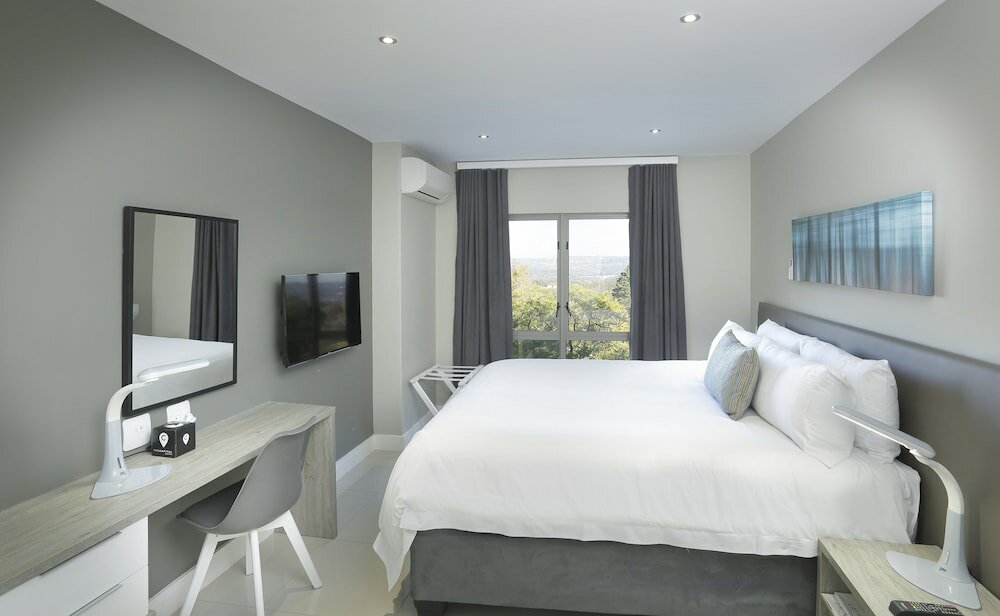 Фото The Capital on Bath