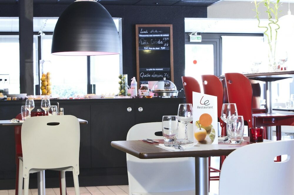 Фото Campanile Perpignan Sud