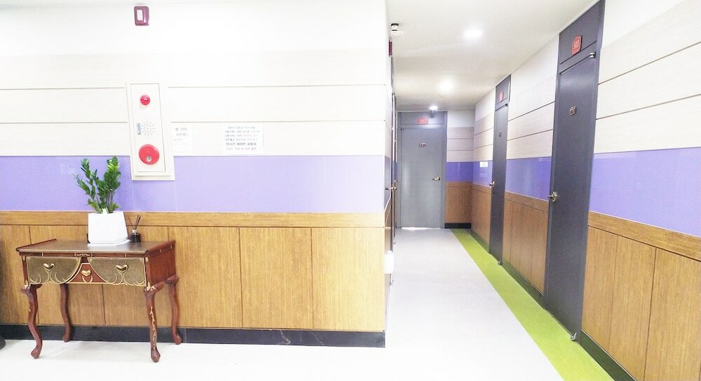 Фото Golden Park Hotel