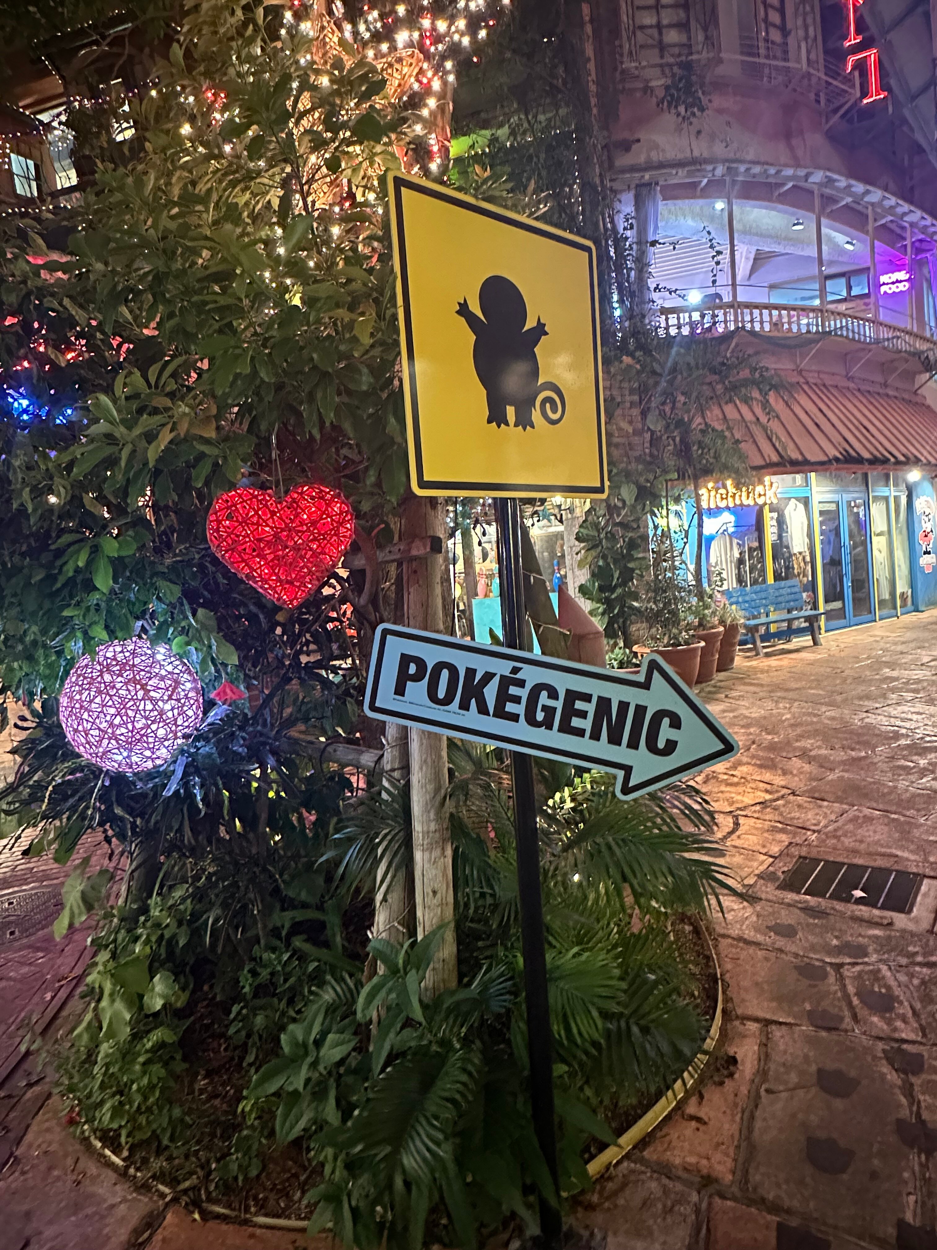 Фото DoubleTree by Hilton Okinawa Chatan Resort