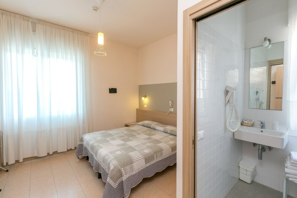 Фото Hotel Colonna