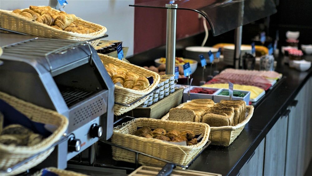 Фото Holiday Inn Express Montpellier - Odysseum