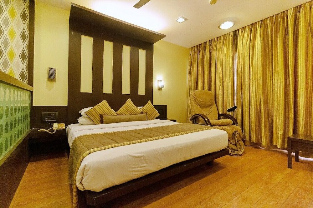 Фото Hotel Silver Inn