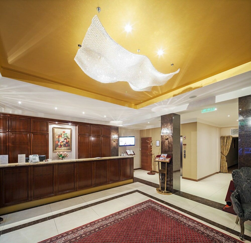 Фото отеля 2