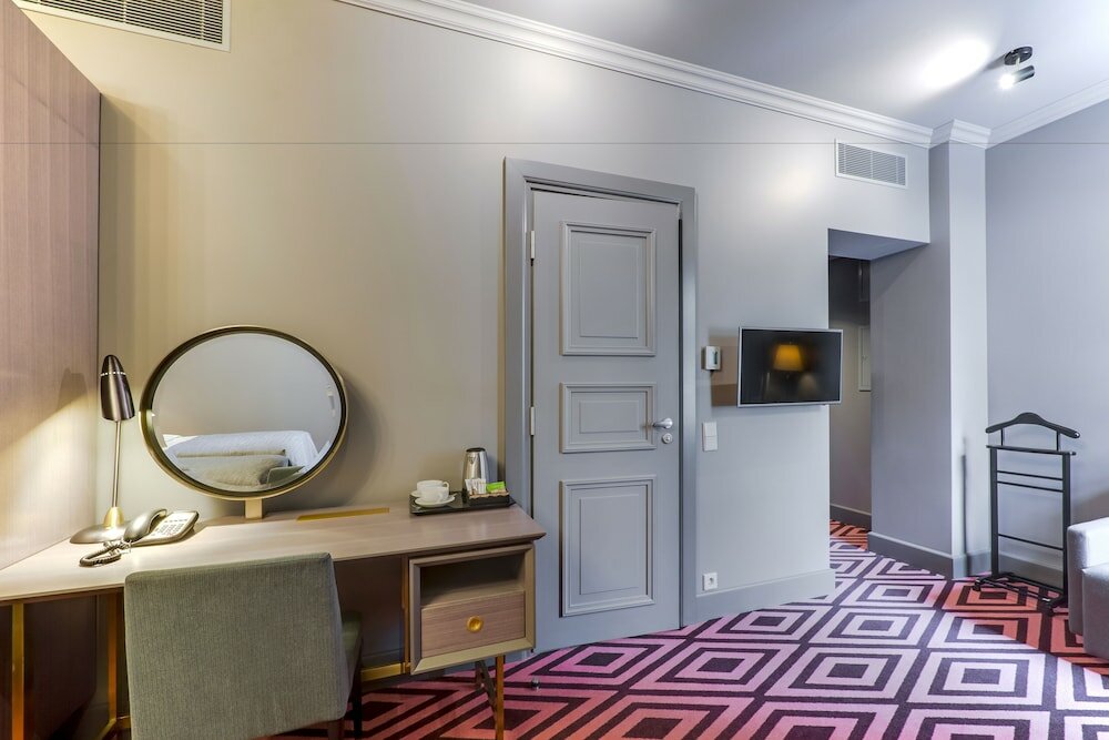 Фото Grand Poet by Semarah