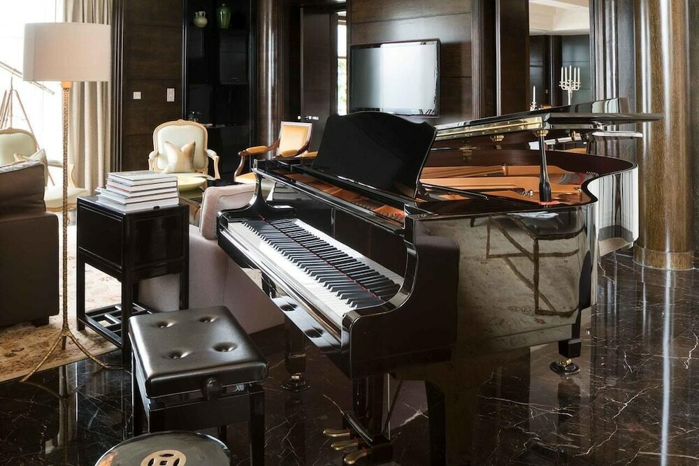 Фото The Peninsula Shanghai