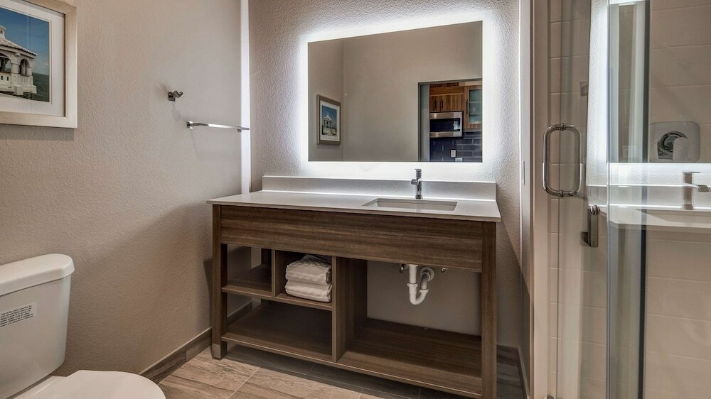 Фото Executive Residency by Best Western Corpus Christi