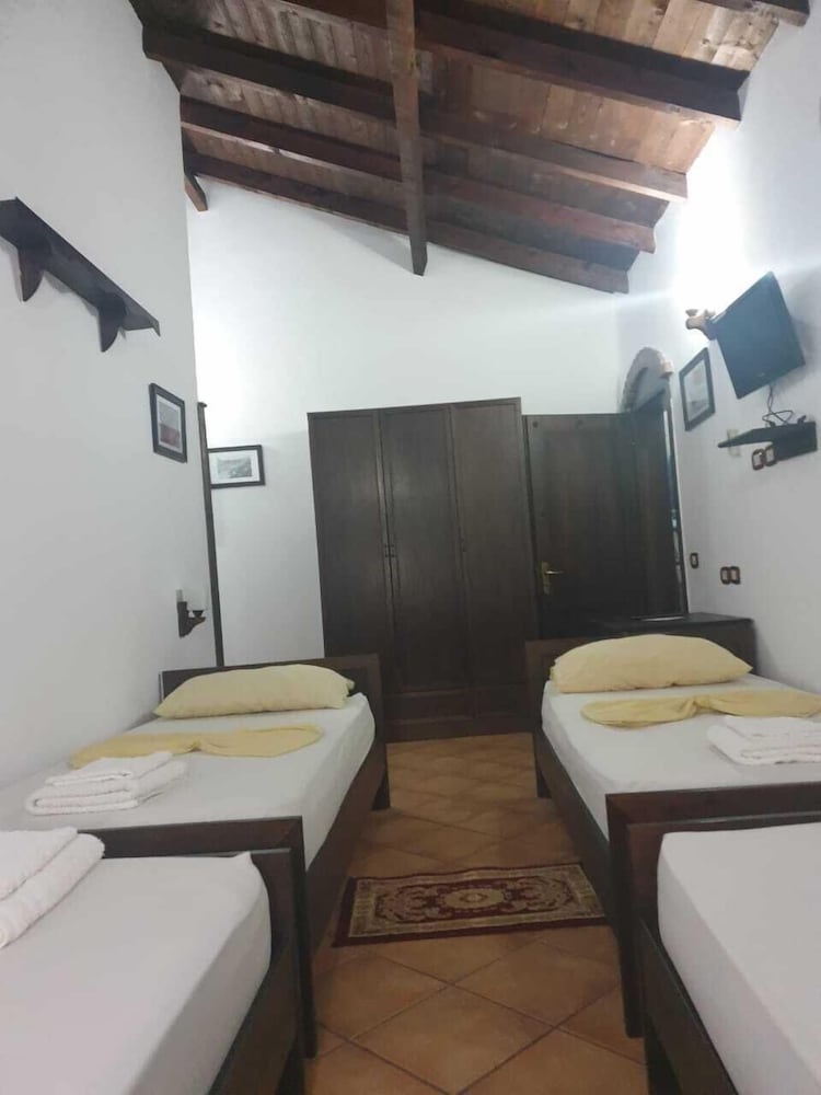 Фото Guva Mangalem Hotel Restaurant