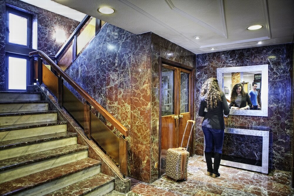 Фото Óbal Urban Hotel