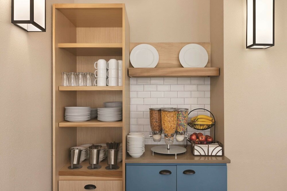 Фото Country Inn & Suites by Radisson, Orlando Airport, Fl