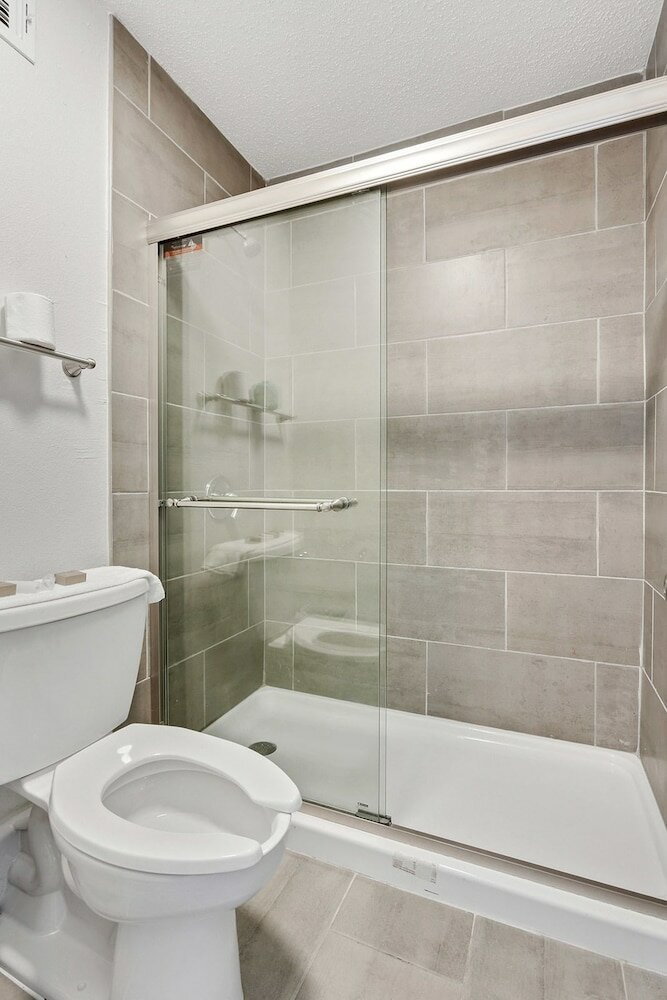 Фото Ramada by Wyndham New Orleans