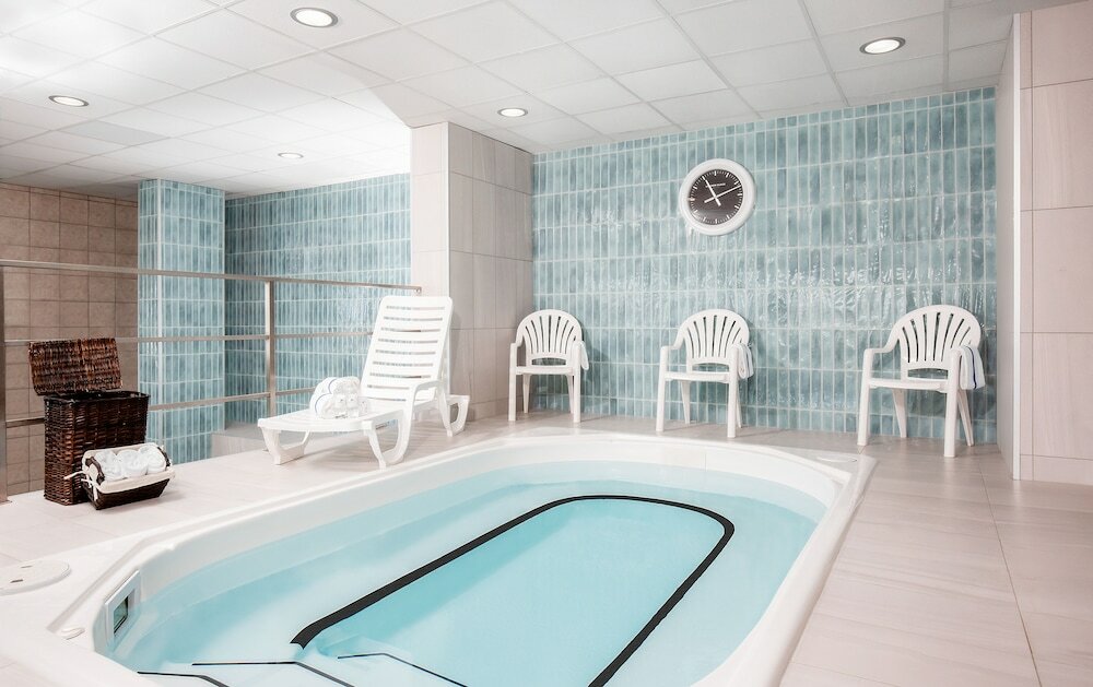 Фото Pomeroy Hotel & Conference Centre Grande Prairie