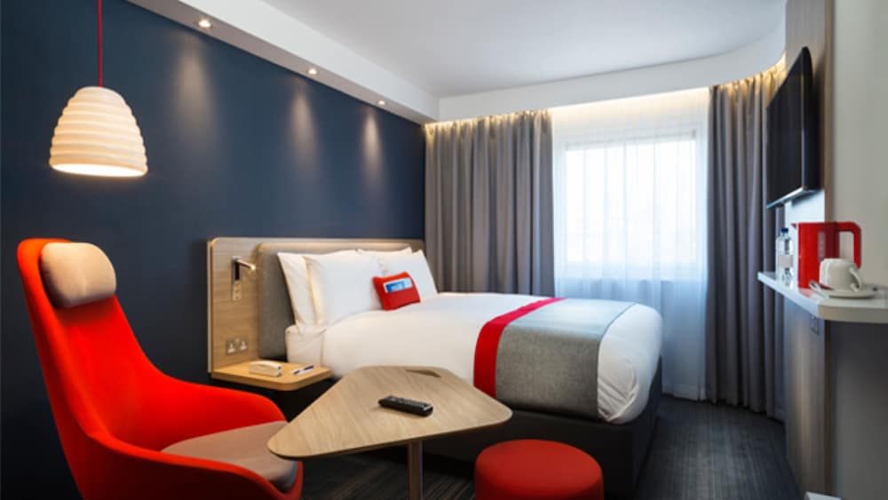 Фото Holiday Inn Express Nice - Grand Arenas, an Ihg Hotel