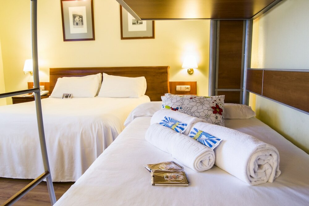 Фото Hotel Zentral Gijón Rey Pelayo