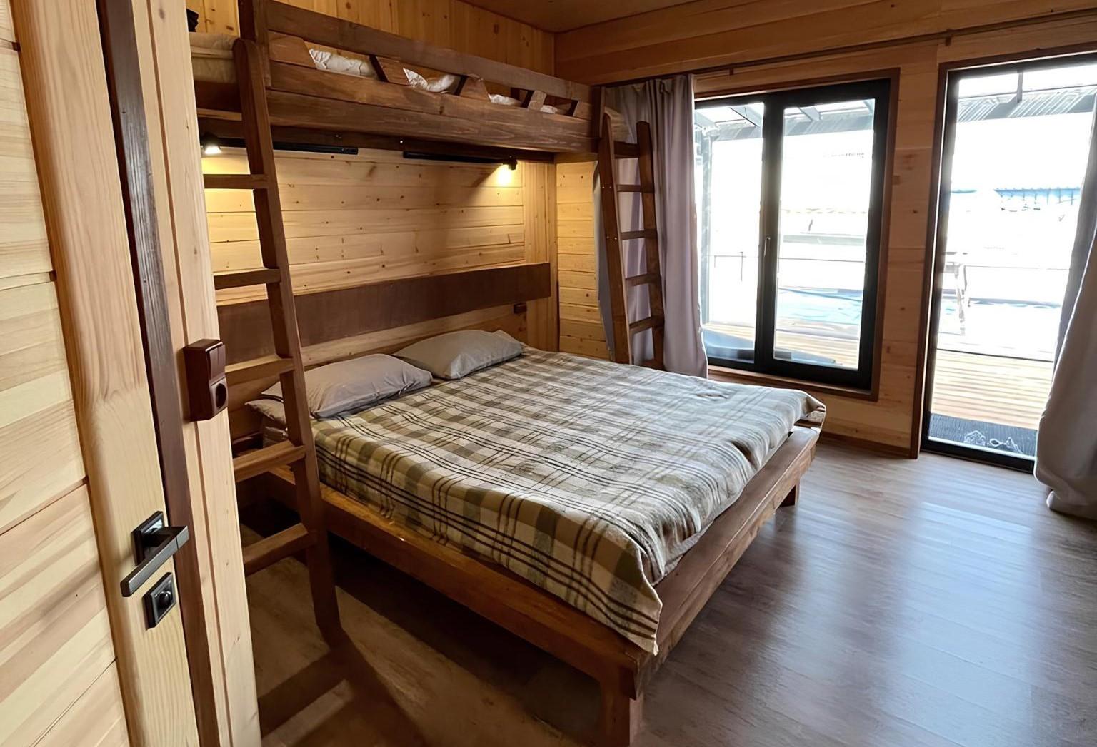 Фото Кедровый