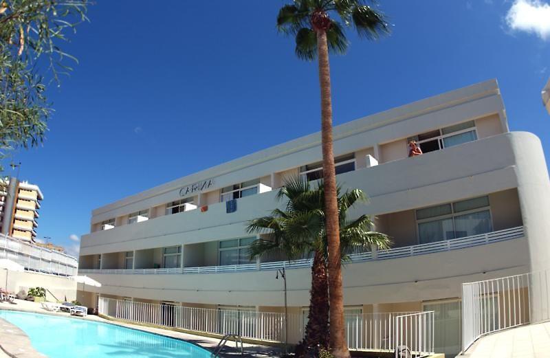 Фото Apartamentos Karina