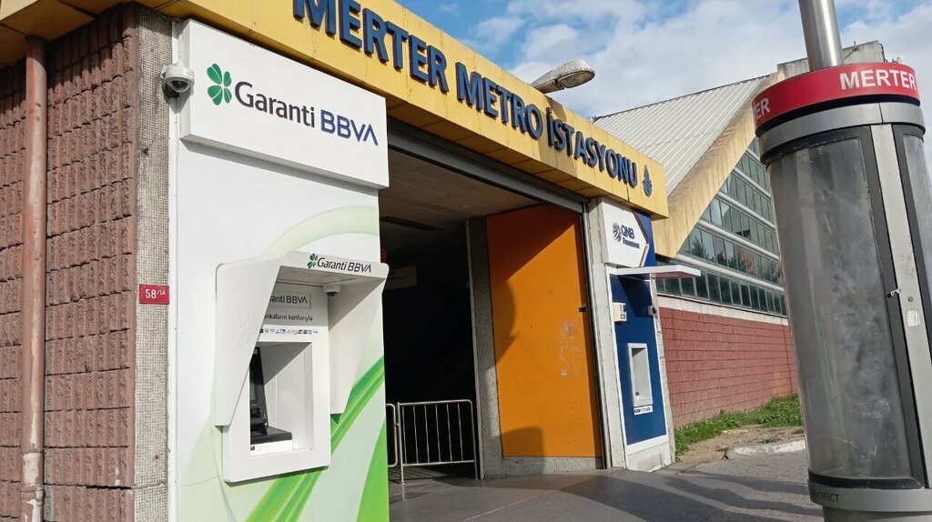 ATM Ing ATM, Istanbul, photo