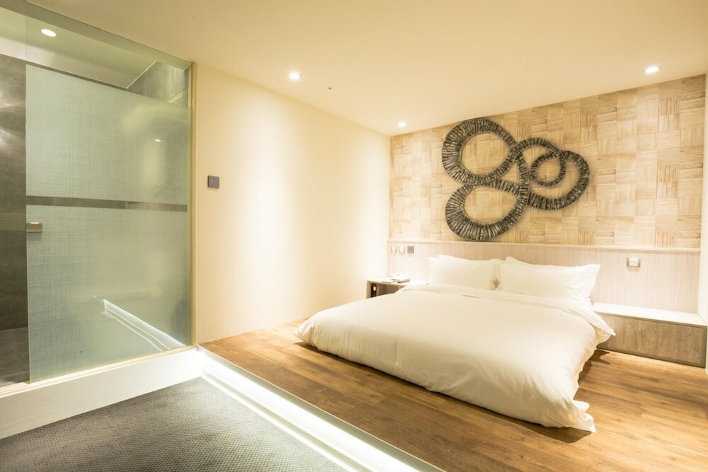 Фото Walker Hotel Ximen