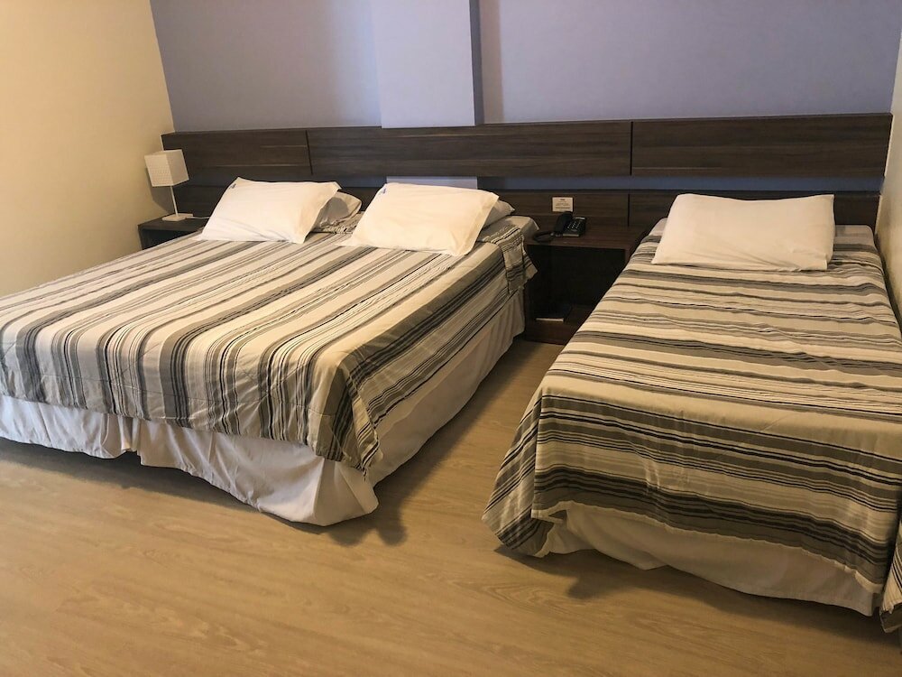 Фото Athos Hotel