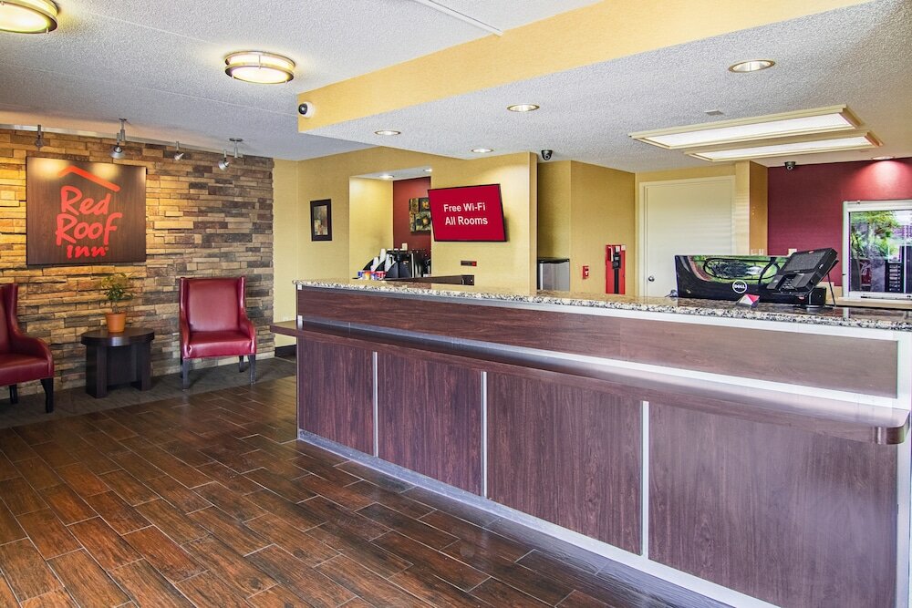 Фото Red Roof Inn Detroit - Southfield