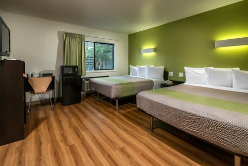 Гостиница Motel 6 Canoga Park, Ca в Лос-Анджелесе