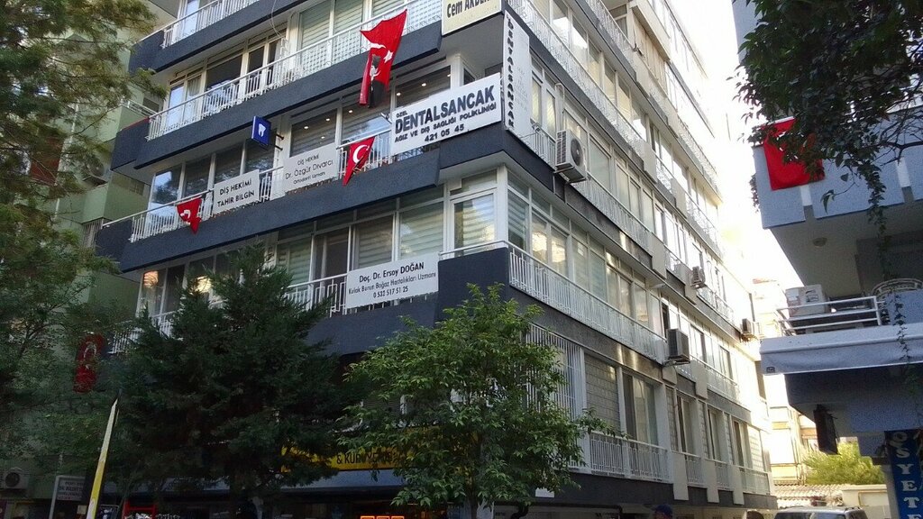 Private practice doctors Ibrahim Turkmenoglu, Izmir, photo