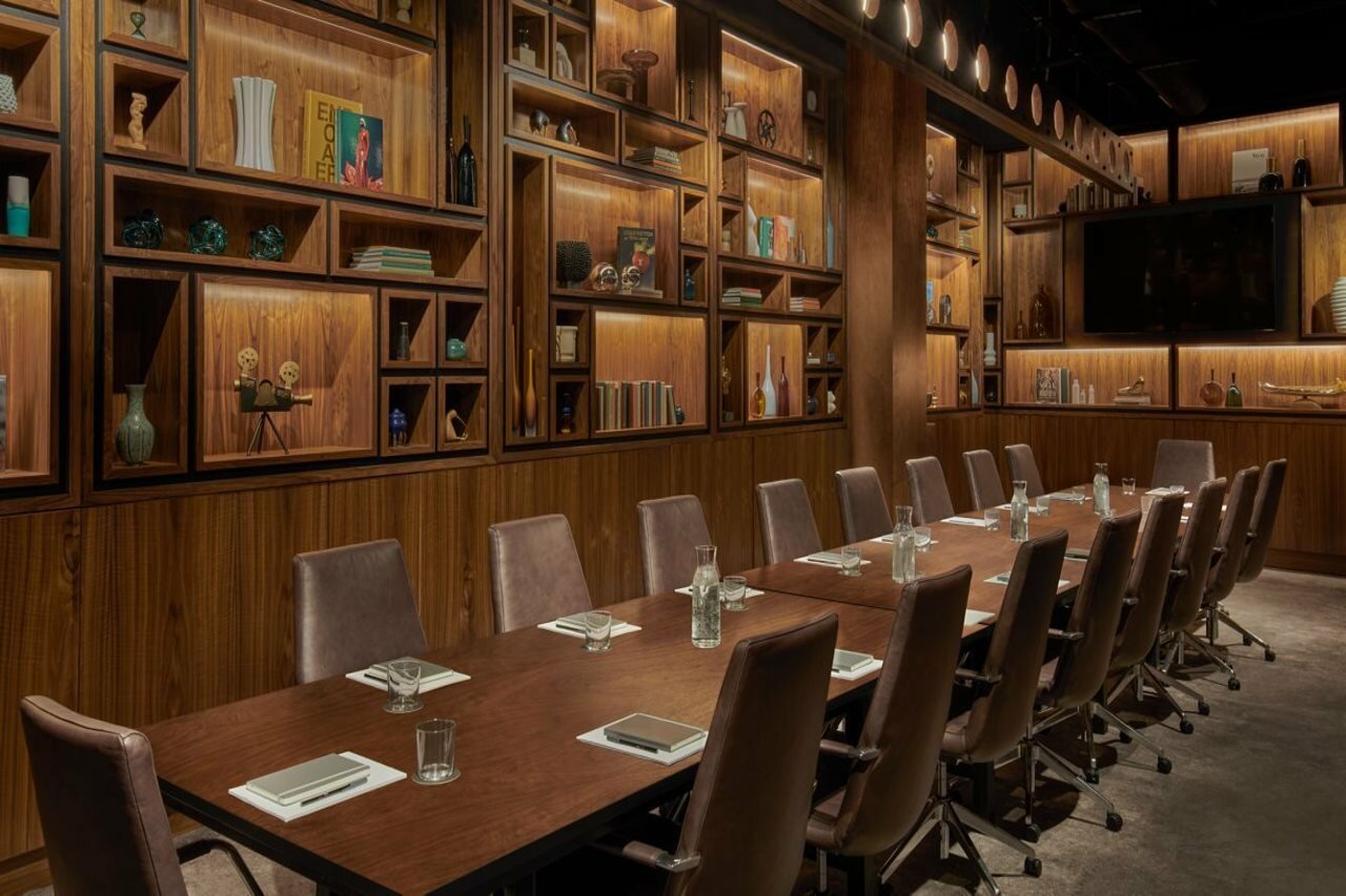 Фото Moxy Downtown Los Angeles