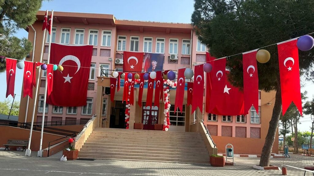 Primary school Kızılkaş Martyr Metehan Şahbaz Primary School, Adana, photo