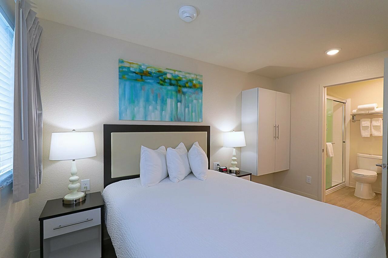 Фото Waterwalk Raleigh Rtp