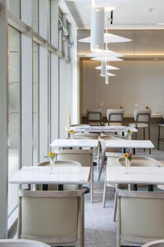 Фото Sheraton Grand Shanghai Pudong Hotel & Residences