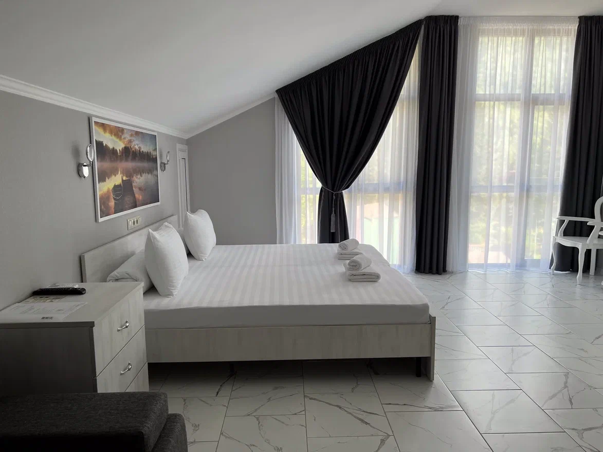 Фото Горная Кадриль Редэнс