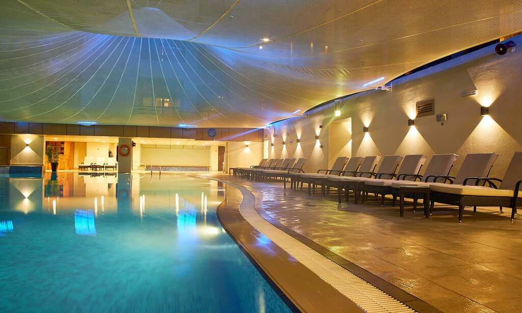 Squash club Bounce Squash Court, Dubai, photo