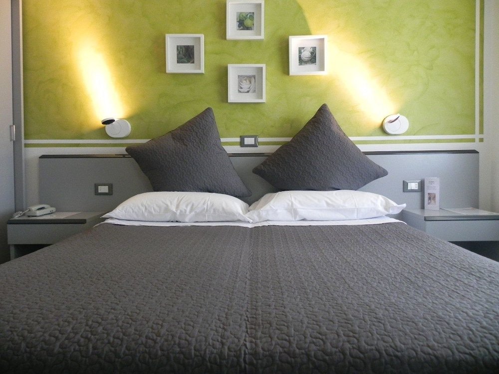 Фото Hotel Liberty