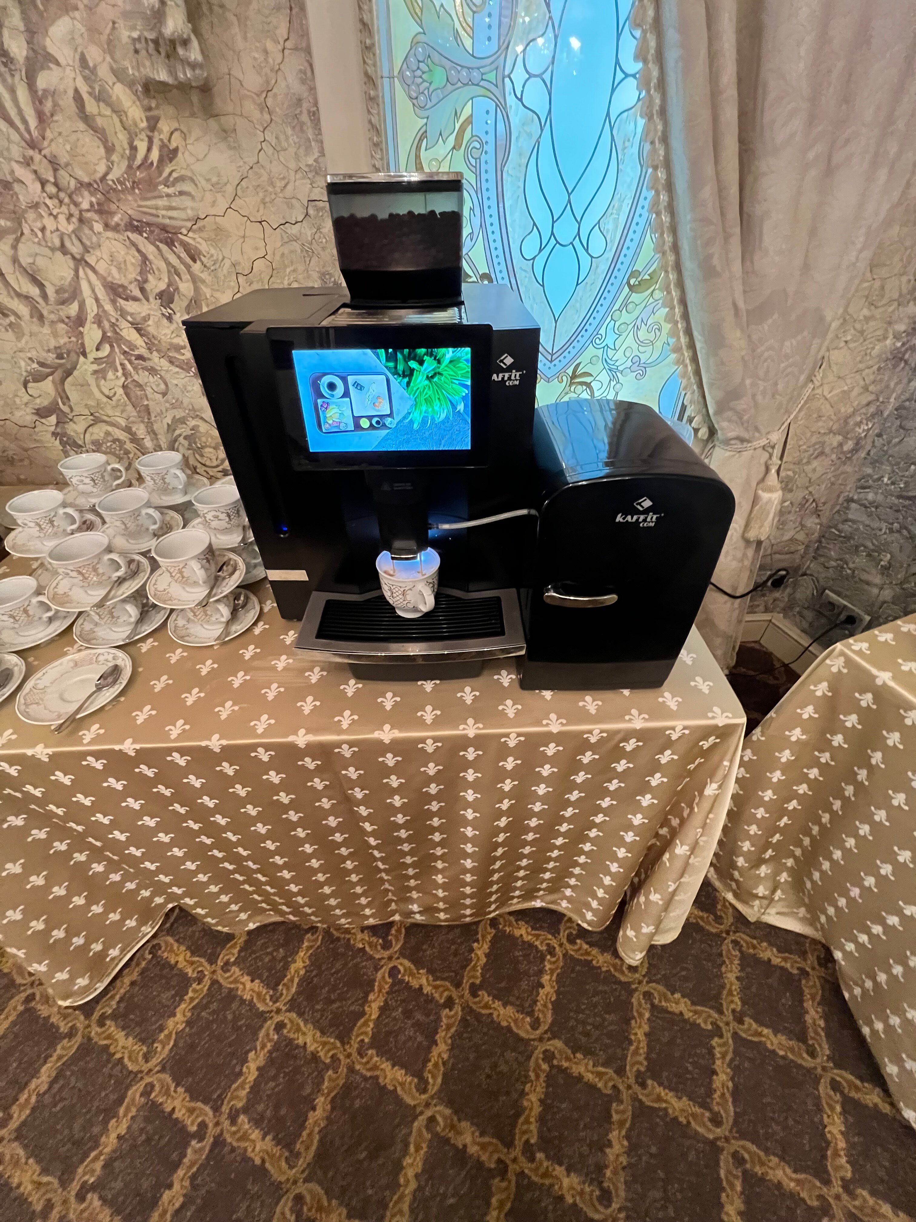 Фото Роял плаза