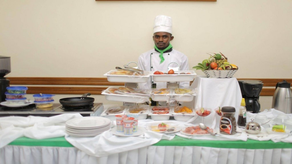 Фото Five to Five Hotel