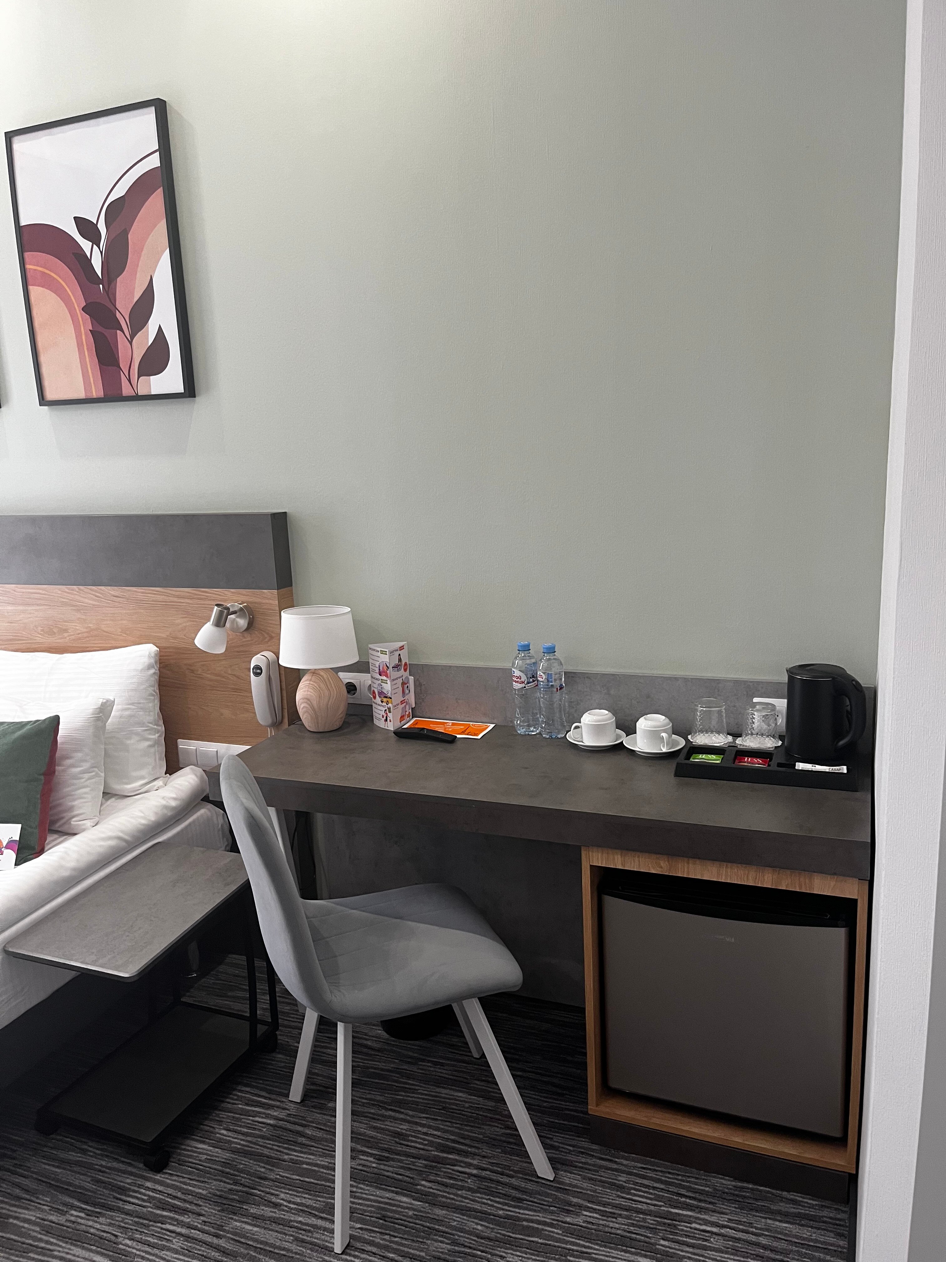 Фото Station Premier S12