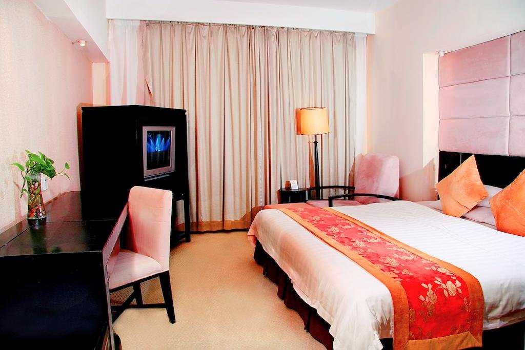 Фото Hotel Landmark Canton