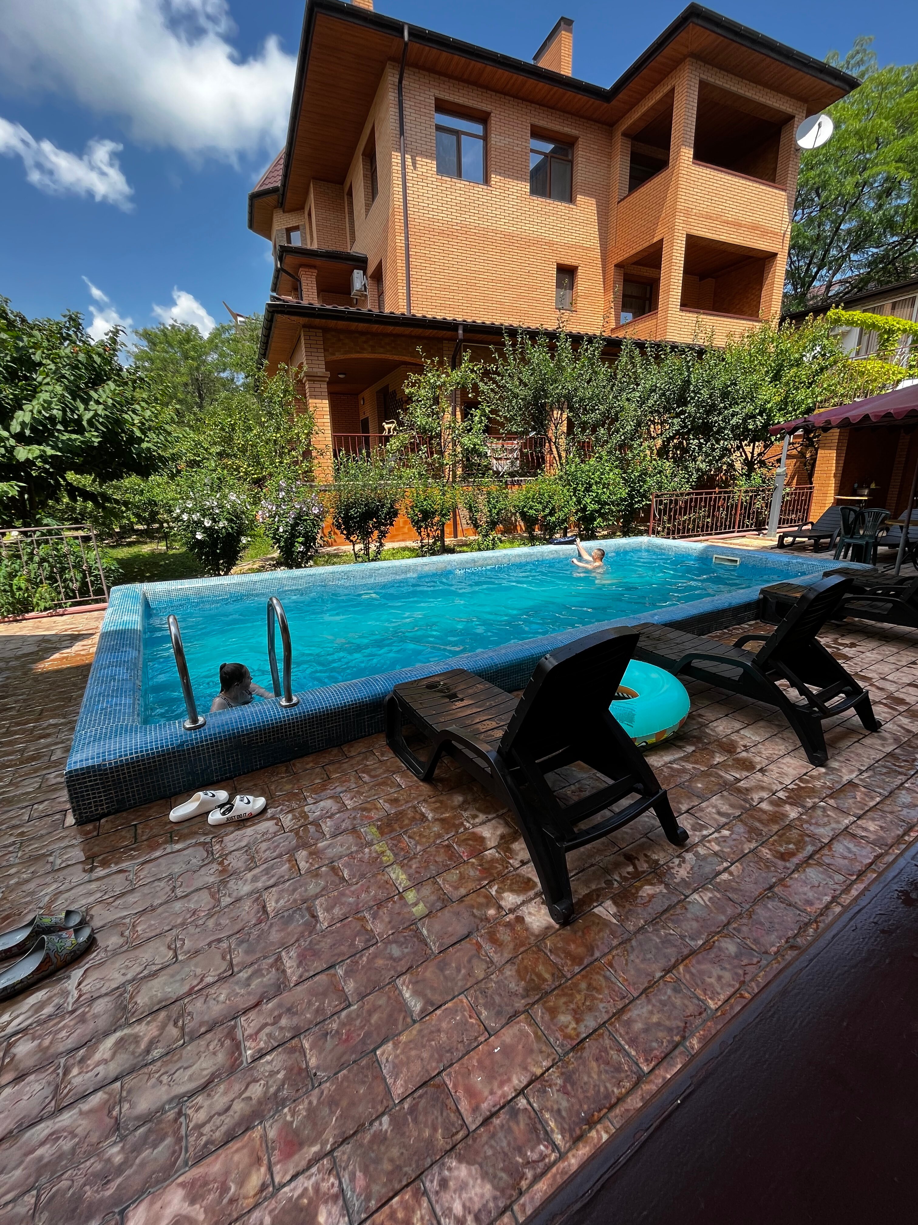 Фото отеля 4