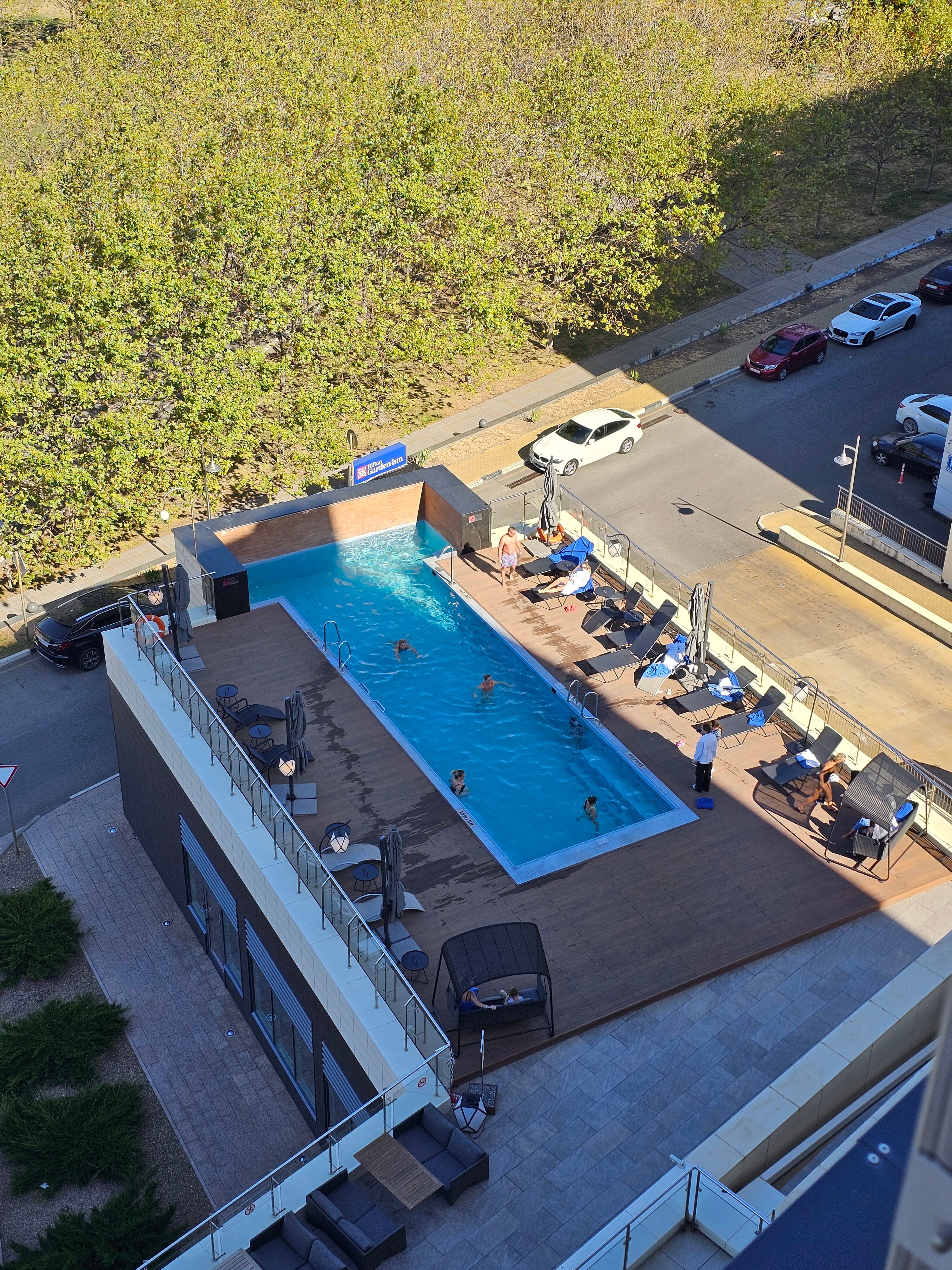 Фото Hilton Garden Inn