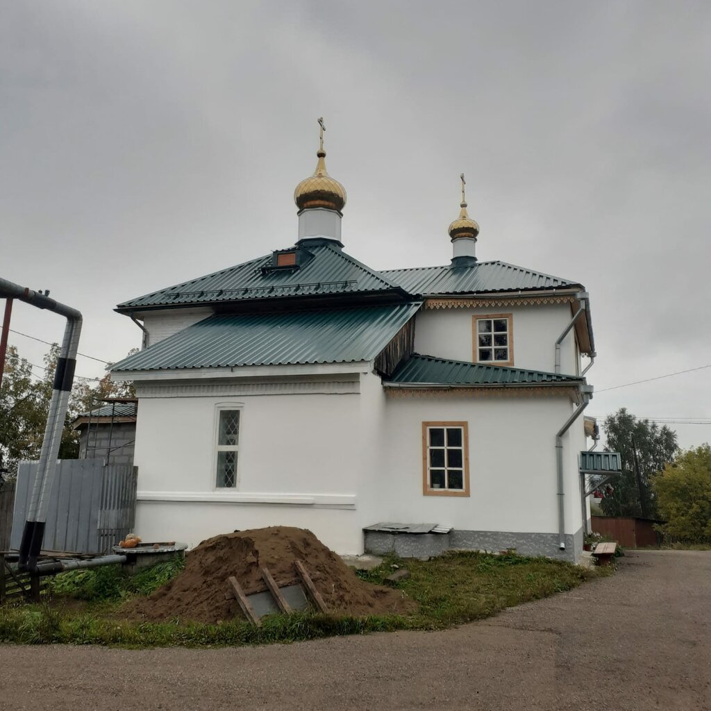 Православный храм Церковь иконы Божией Матери Троеручица, Свердловская область, фото