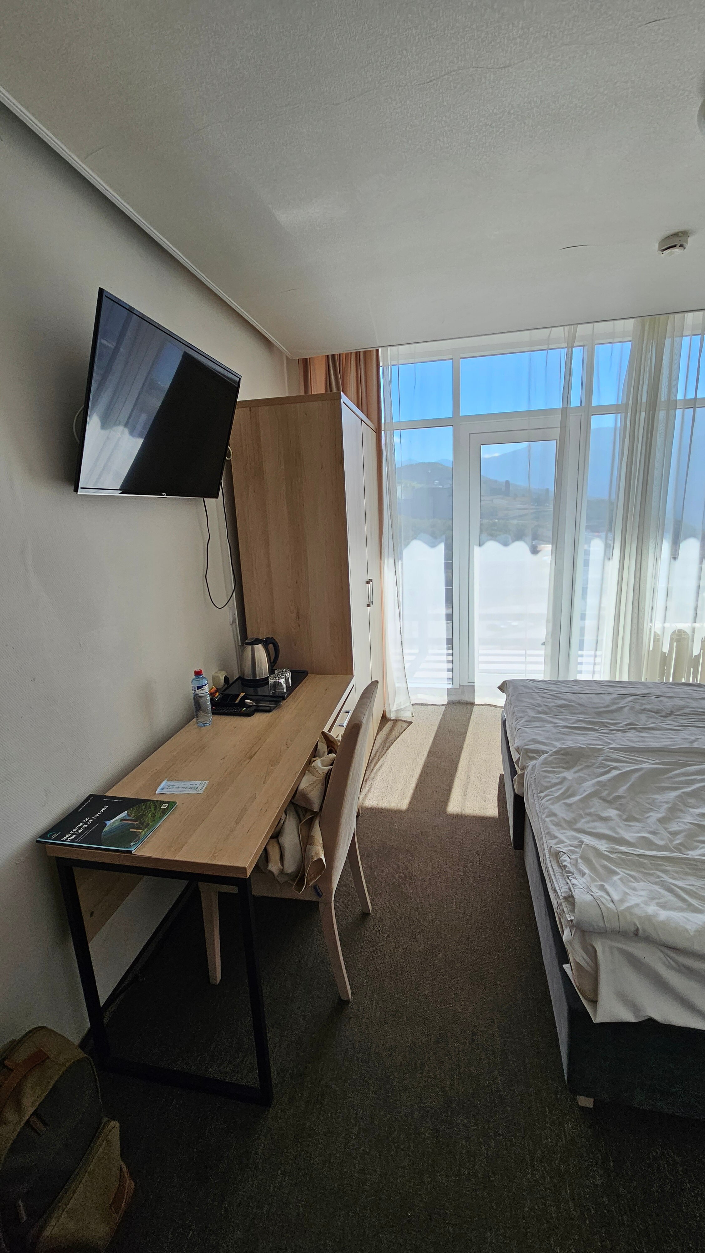 Фото Edelweiss Hotel