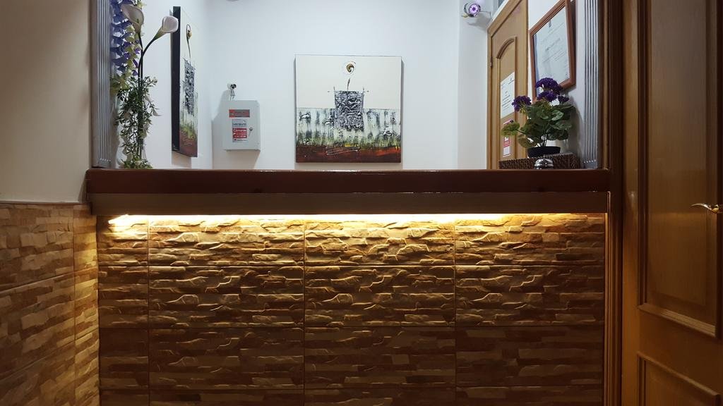 Фото Hostal Cuatro Canos